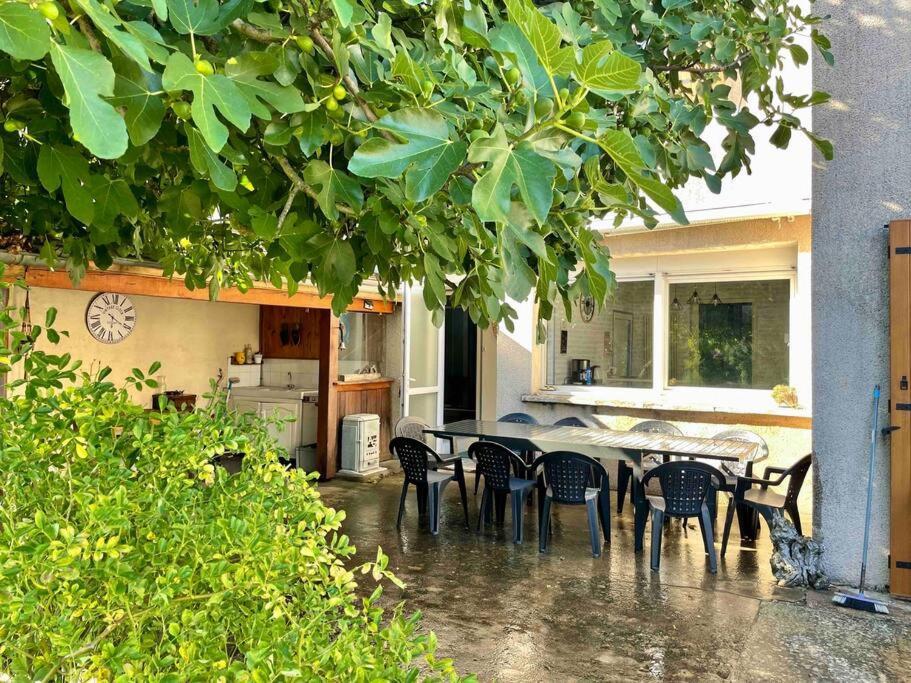 La Casa Del Papa - Maison Spacieuse Avec Jardin 돌 외부 사진